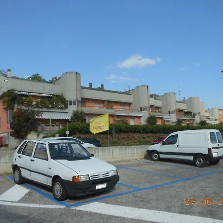 Mini Lido Riccio أورتونا